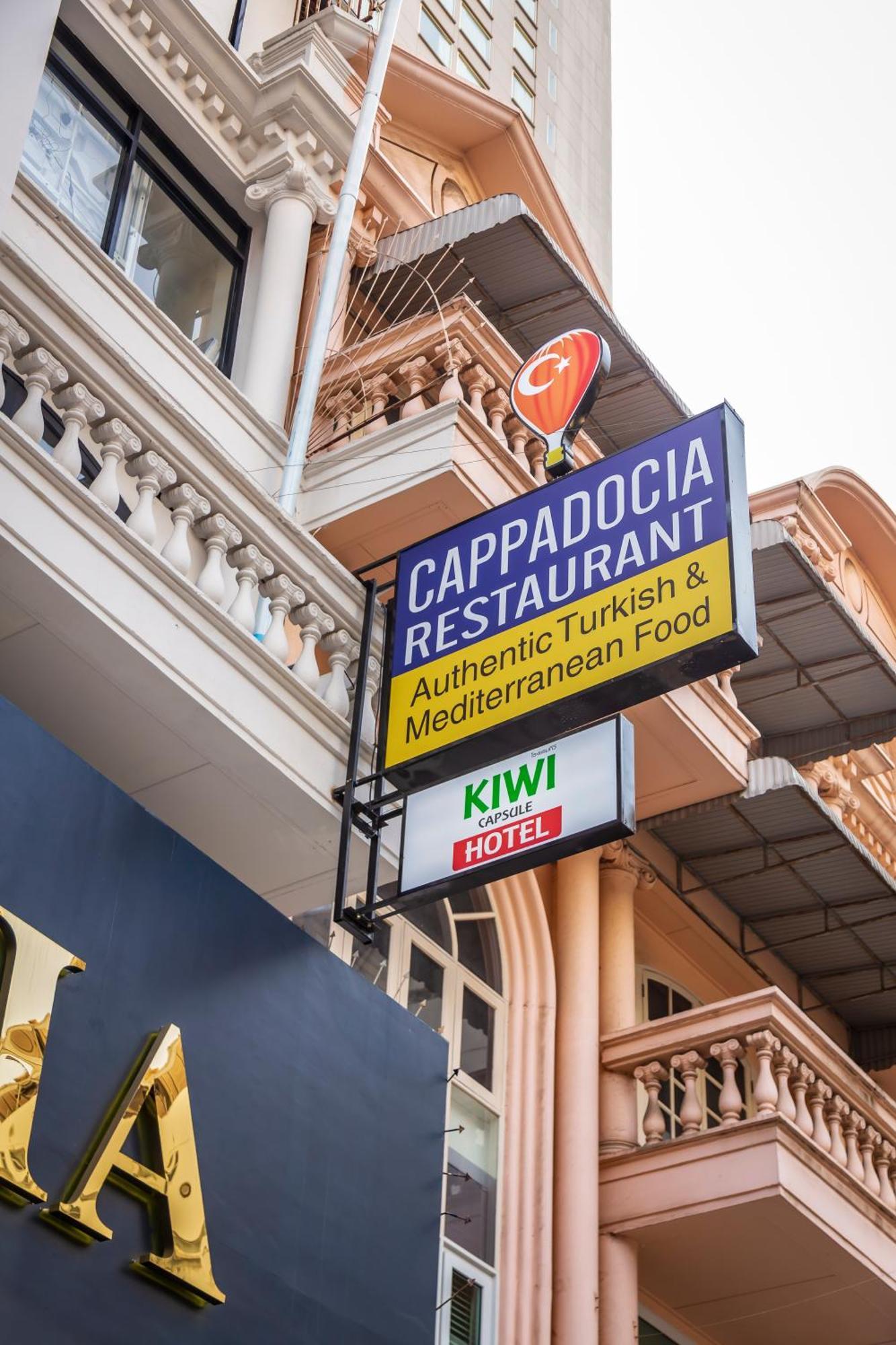 Kiwi Capsule Hotel Bangkok Kültér fotó